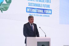 Baku hosts 1st day of "Green World Solidarity: Waste to Value for Sustainable Future" int'l forum (PHOTO)