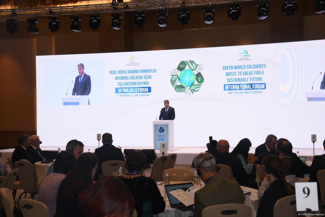 Baku hosts 1st day of "Green World Solidarity: Waste to Value for Sustainable Future" int'l forum (PHOTO)