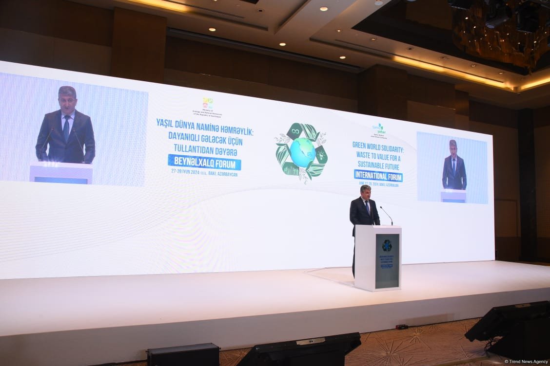 Baku hosts 1st day of "Green World Solidarity: Waste to Value for Sustainable Future" int'l forum (PHOTO)