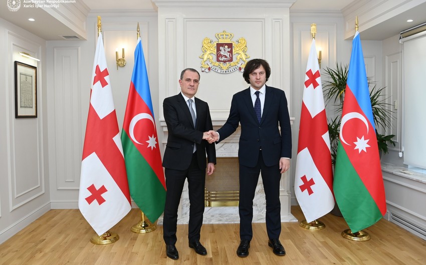 Azerbaijani FM and Georgian PM discuss strategic co-op expansion (PHOTO) (UPDATE)