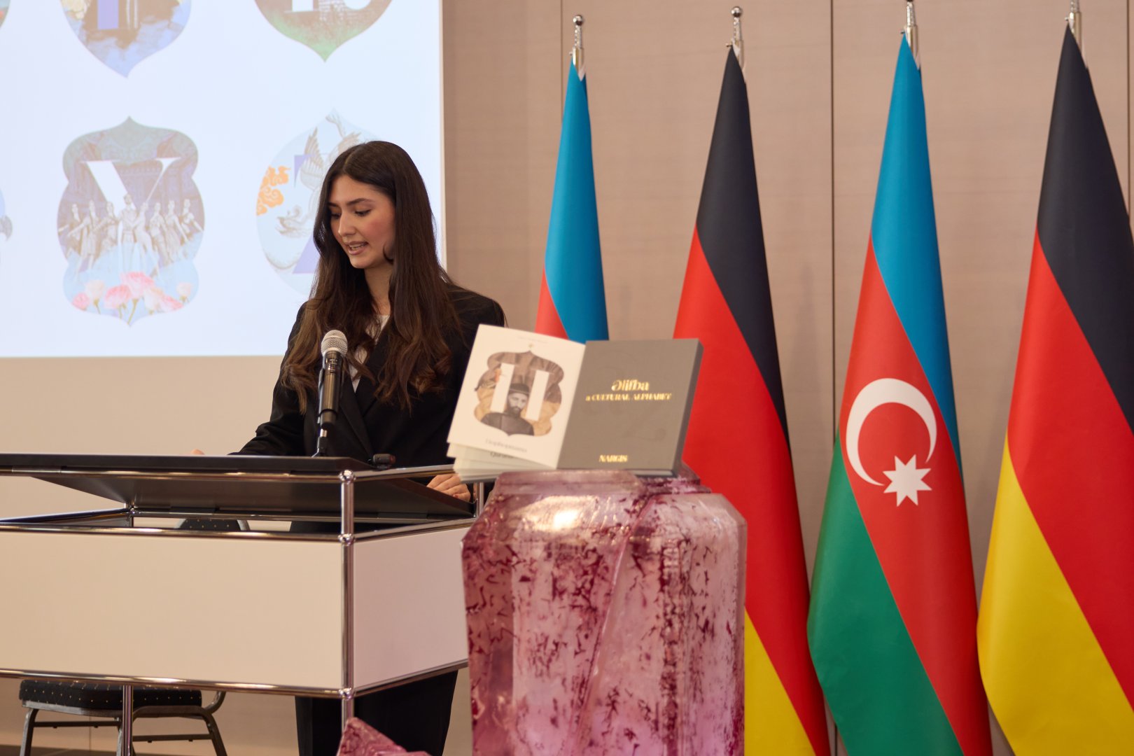 The presentation of the book “Əlifba: A Cultural Alphabet” took place at the Azerbaijan Cultural Centre in Berlin (PHOTO)