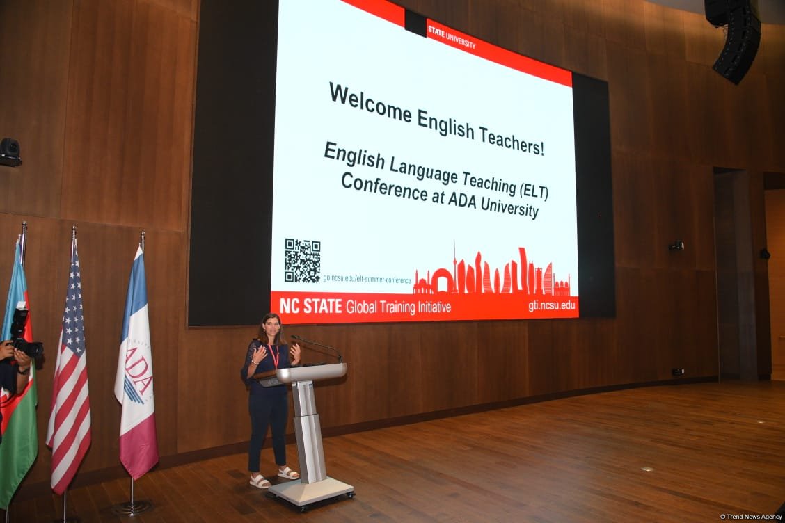 Baku hosts English-language teachers’ conference (PHOTO)