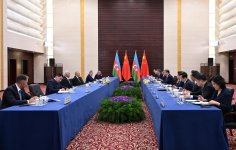 President Ilham Aliyev holds meeting with President Xi Jinping in Astana (PHOTO)