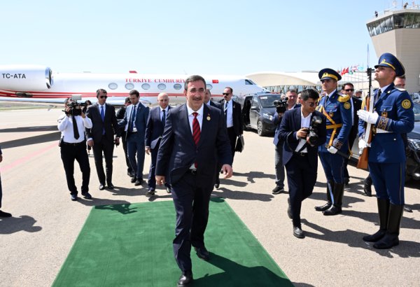 Turkish vice president concludes his visit to Azerbaijan (PHOTO)