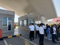 Azerbaijan discloses its only accessible land border crossing location (PHOTO)