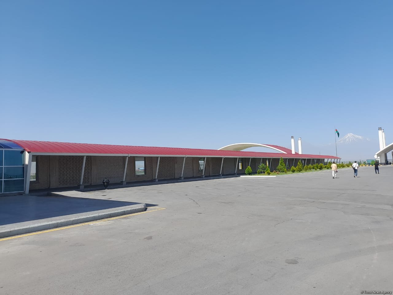 Azerbaijan discloses its only accessible land border crossing location (PHOTO)