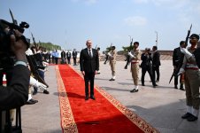 President Ilham Aliyev visits national monument in Islamabad (PHOTO/VIDEO)
