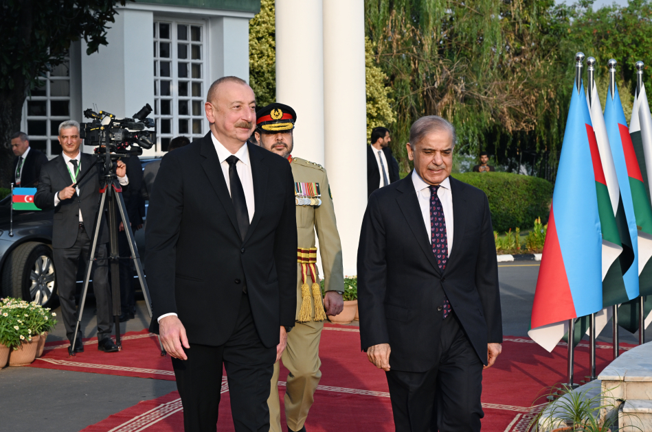 Islamabad holds official welcome ceremony for President Ilham Aliyev (PHOTO/VIDEO)