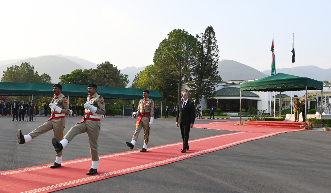 Islamabad holds official welcome ceremony for President Ilham Aliyev (PHOTO/VIDEO)