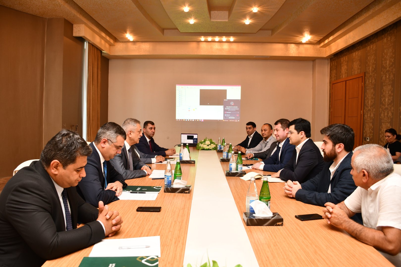 Azerbaijan to grow cotton using Uzbek cluster model (PHOTO)