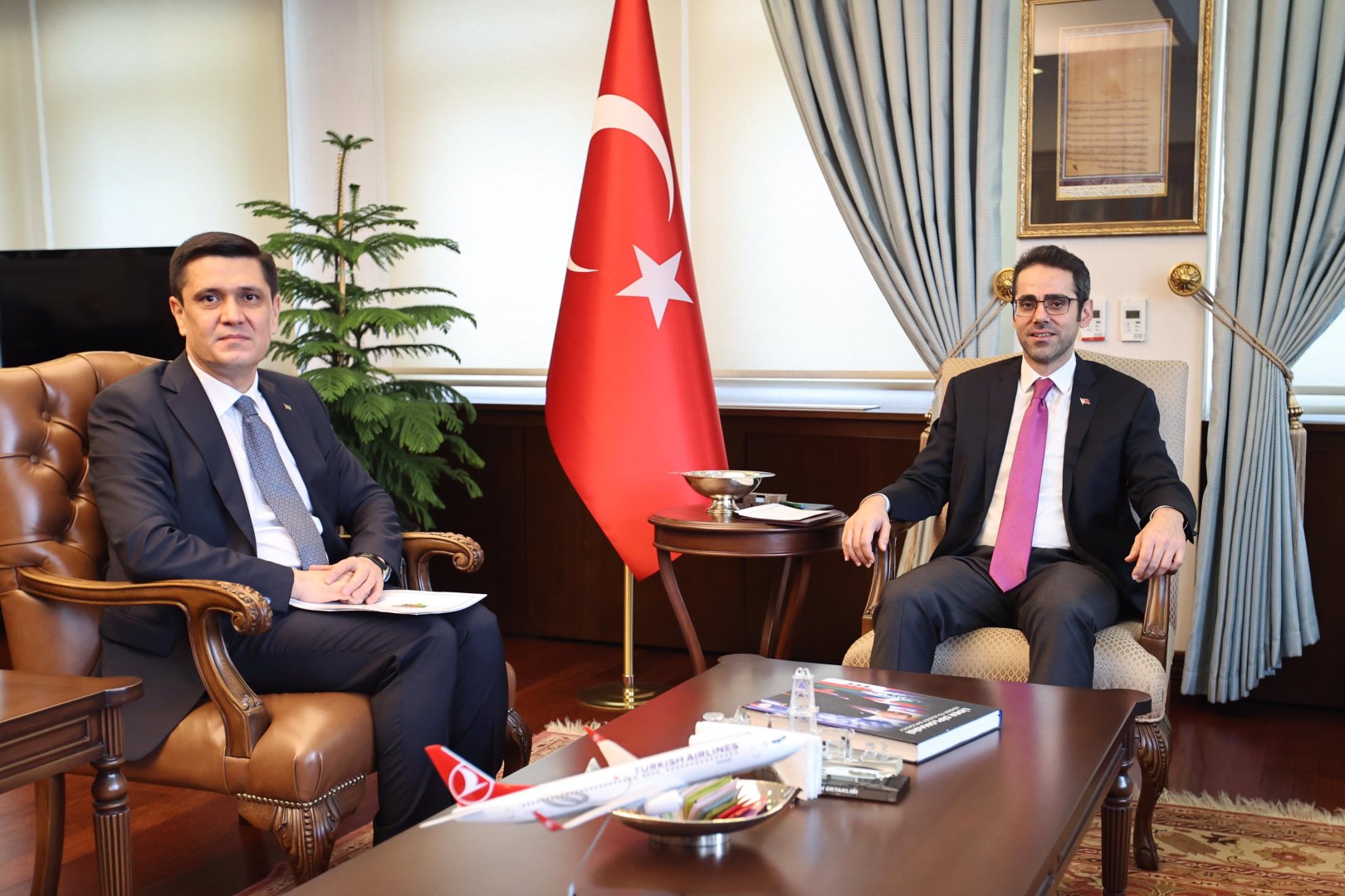 Turkmenistan and Türkiye discuss further expansion of bilateral co-op