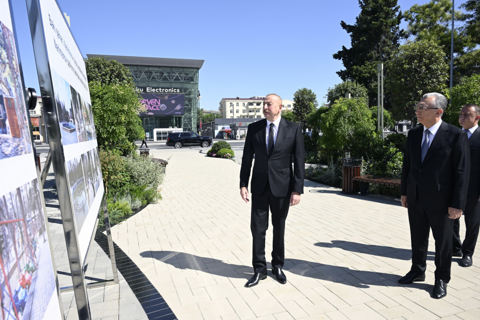 President Ilham Aliyev attends opening ceremony of newly renovated Narimanov Park in Baku (PHOTO)