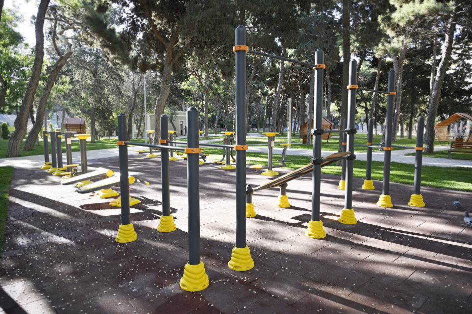 President Ilham Aliyev attends opening ceremony of newly renovated Narimanov Park in Baku (PHOTO)