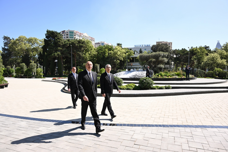 President Ilham Aliyev attends opening ceremony of newly renovated Narimanov Park in Baku (PHOTO)