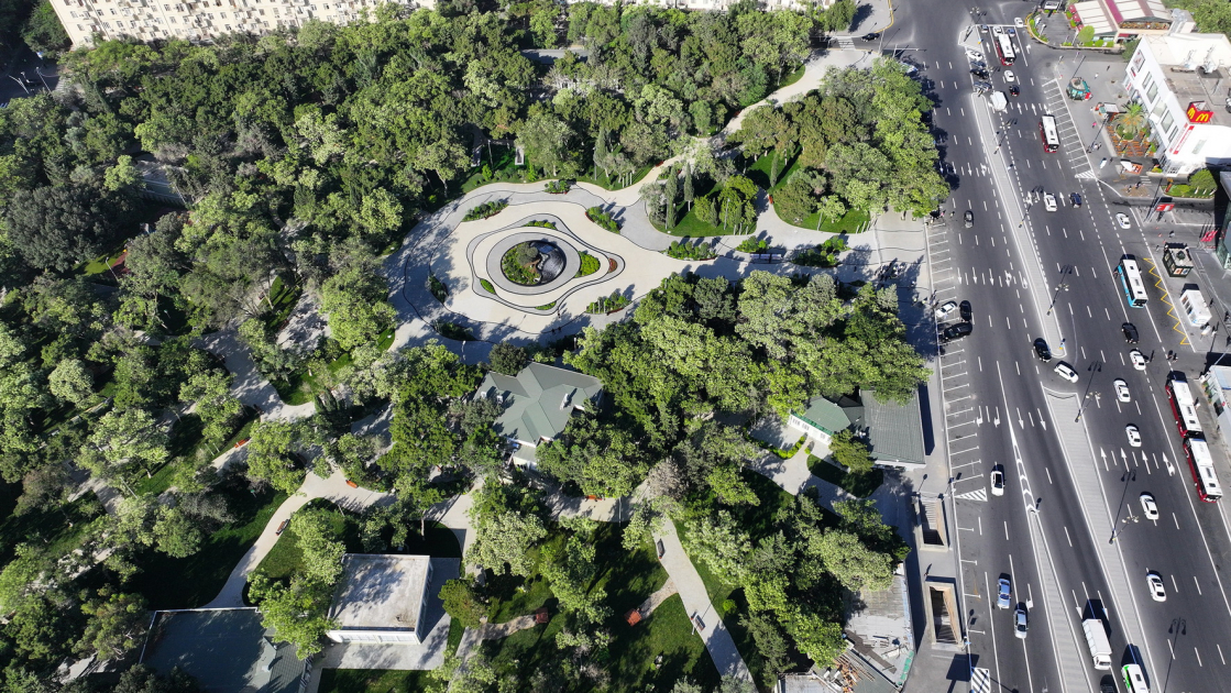 President Ilham Aliyev attends opening ceremony of newly renovated Narimanov Park in Baku (PHOTO)