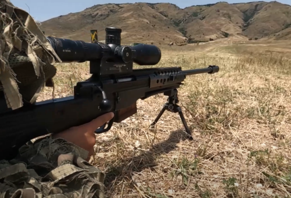 Azerbaijan professionalizes snipers of military commando units (VIDEO)