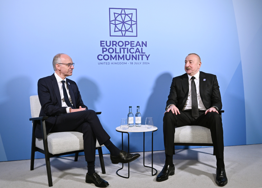 President Ilham Aliyev meets PM of Luxembourg in Oxford (PHOTO/VIDEO)