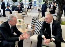 President Ilham Aliyev meets with President Gitanas Nausėda in Oxford (PHOTO/VIDEO)