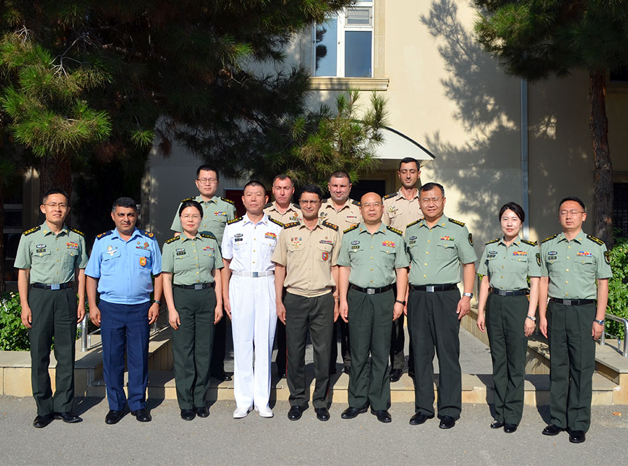 Baku hosts meeting between Azerbaijani, Chinese military education experts (PHOTO)