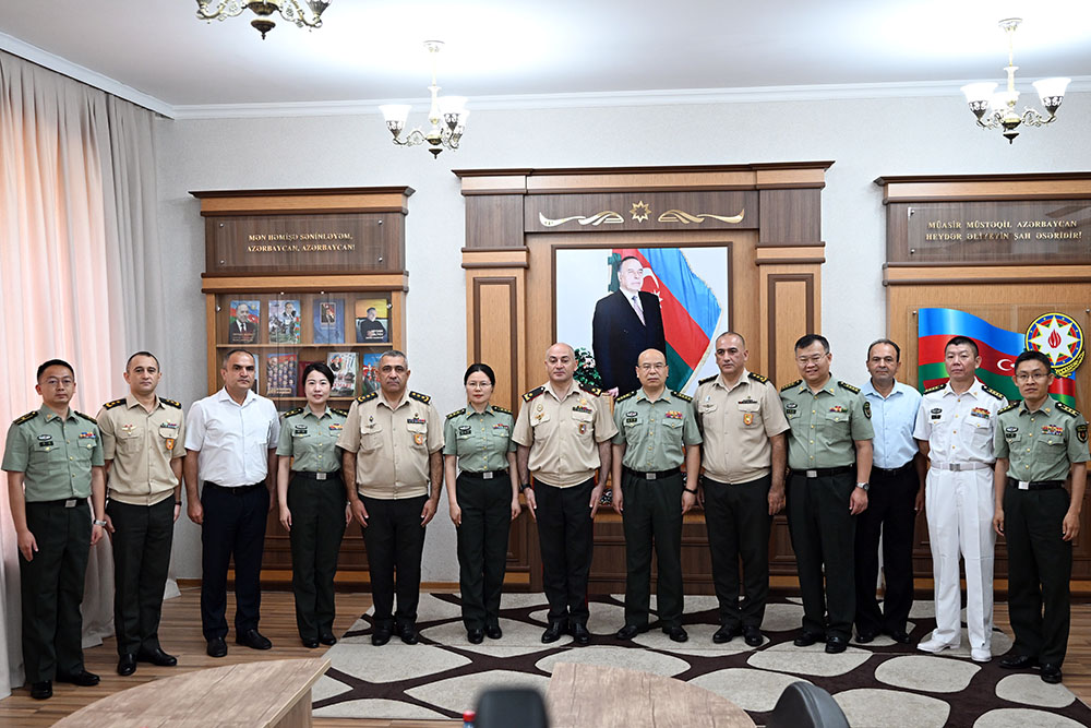 Baku hosts meeting between Azerbaijani, Chinese military education experts (PHOTO)