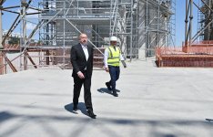 President Ilham Aliyev inspects progress of Victory Park construction in Baku (PHOTO/VIDEO)