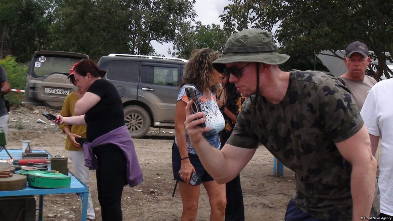 Global travelers observe demining process in Azerbaijan's Fuzuli (PHOTO/VIDEO)