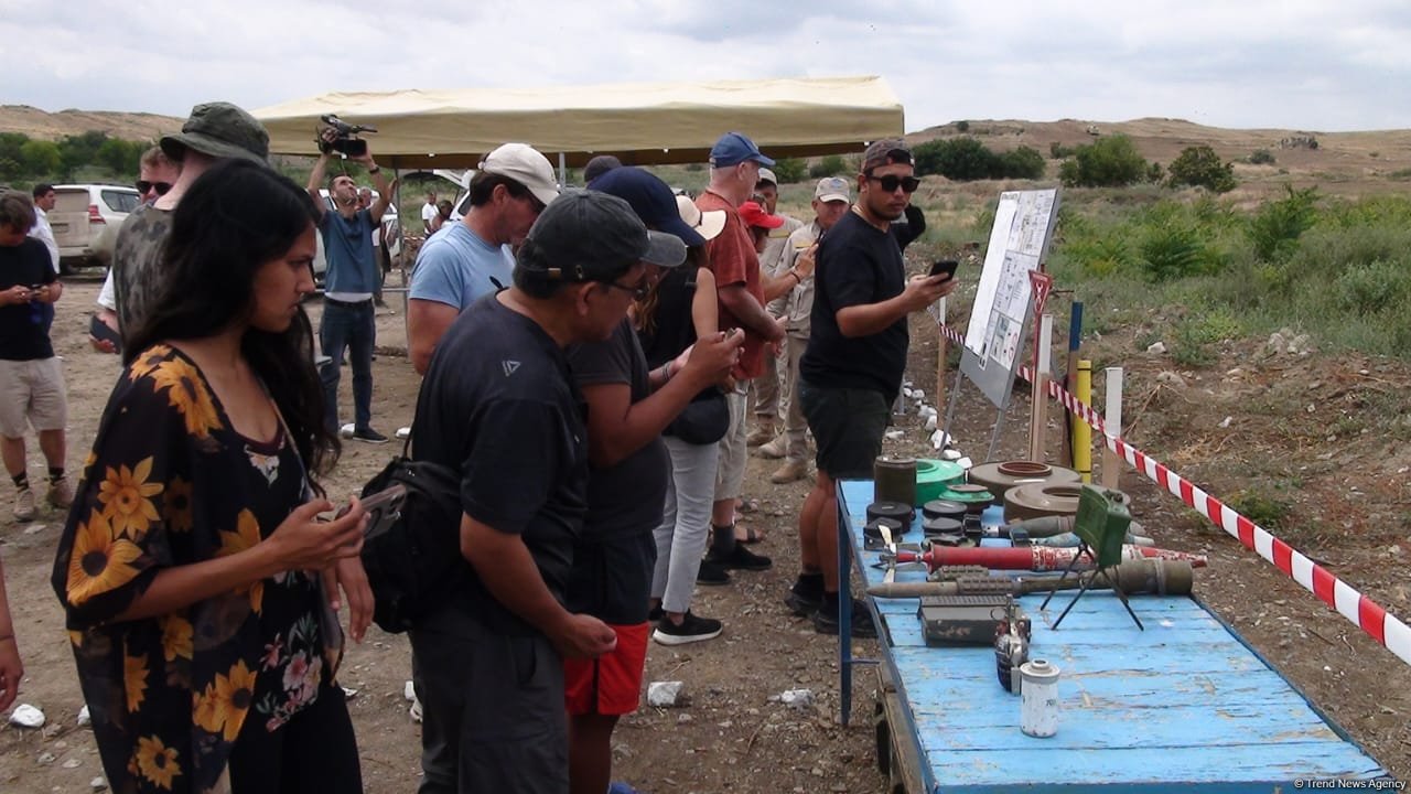 Global travelers observe demining process in Azerbaijan's Fuzuli (PHOTO/VIDEO)