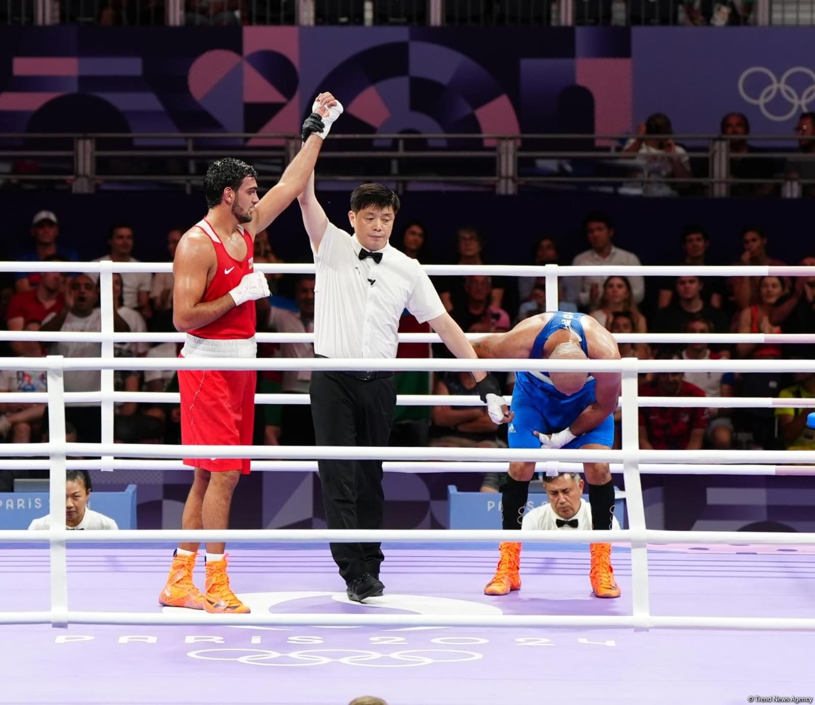 Azerbaijani boxer Murad Allahverdiyev punches his way to 1/4 finals in Paris (PHOTO)