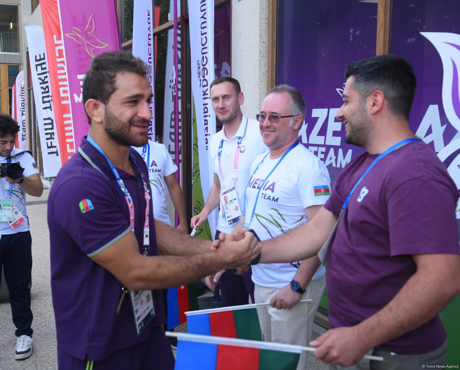 Hidayat Heydarov honored by Azerbaijani a sports delegation in Paris after Olympic gold win (PHOTO)