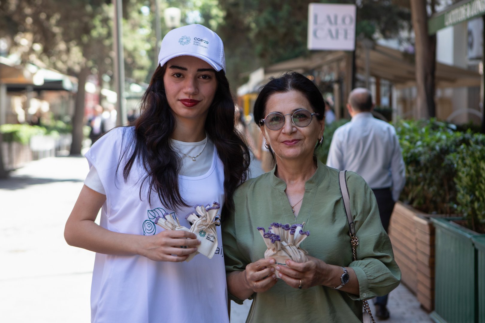 Seeds for Green Future: COP29 Volunteers Spearhead Eco-Initiative in Baku (PHOTO)