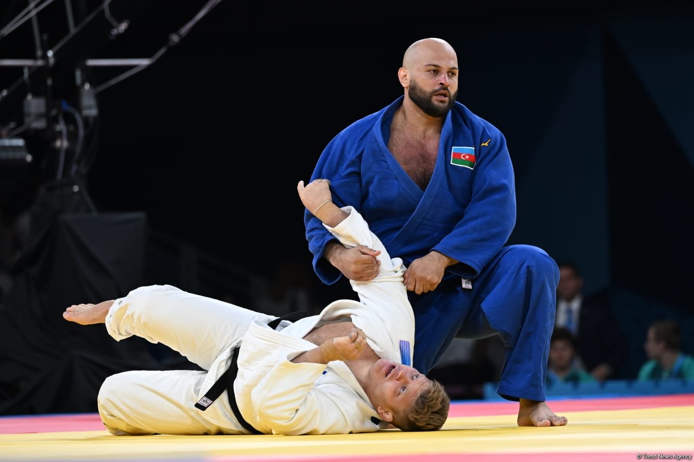 Azerbaijani judoka Kokauri jumps into 1/4 finals at Paris Olympics (PHOTO/VIDEO)
