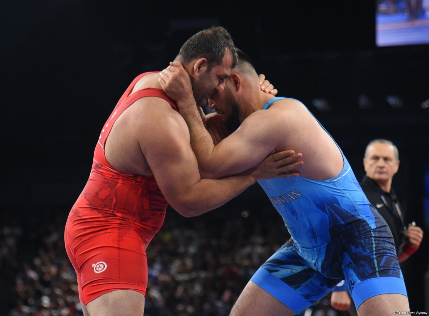 Azerbaijani Greco-Roman wrestler reaches semi-finals at Olympic Games in Paris (PHOTO)