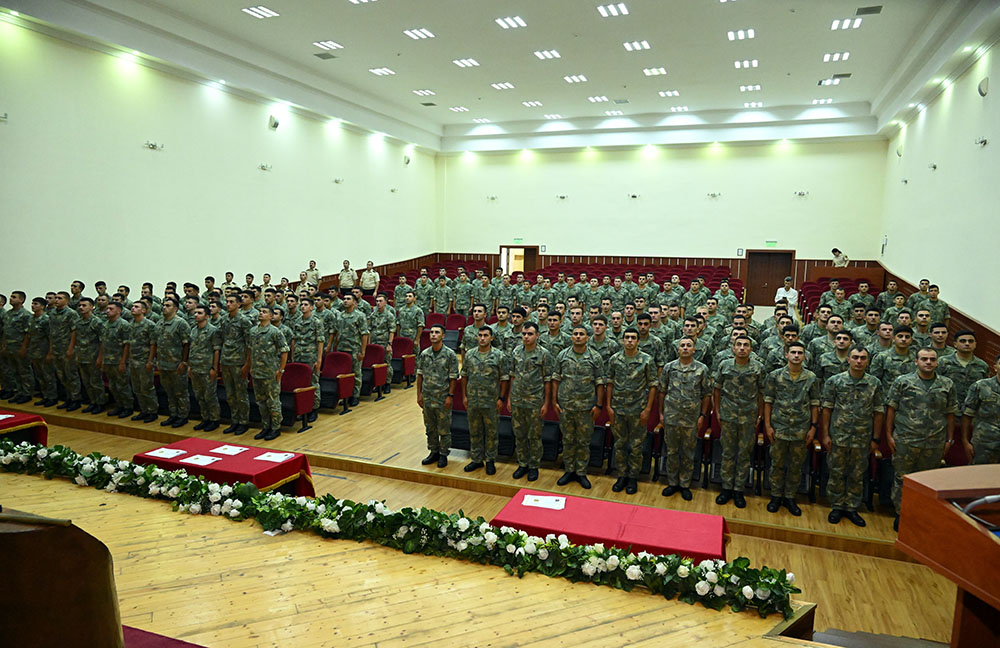 Azerbaijani army wraps up regular training course for reserve officers (PHOTO)