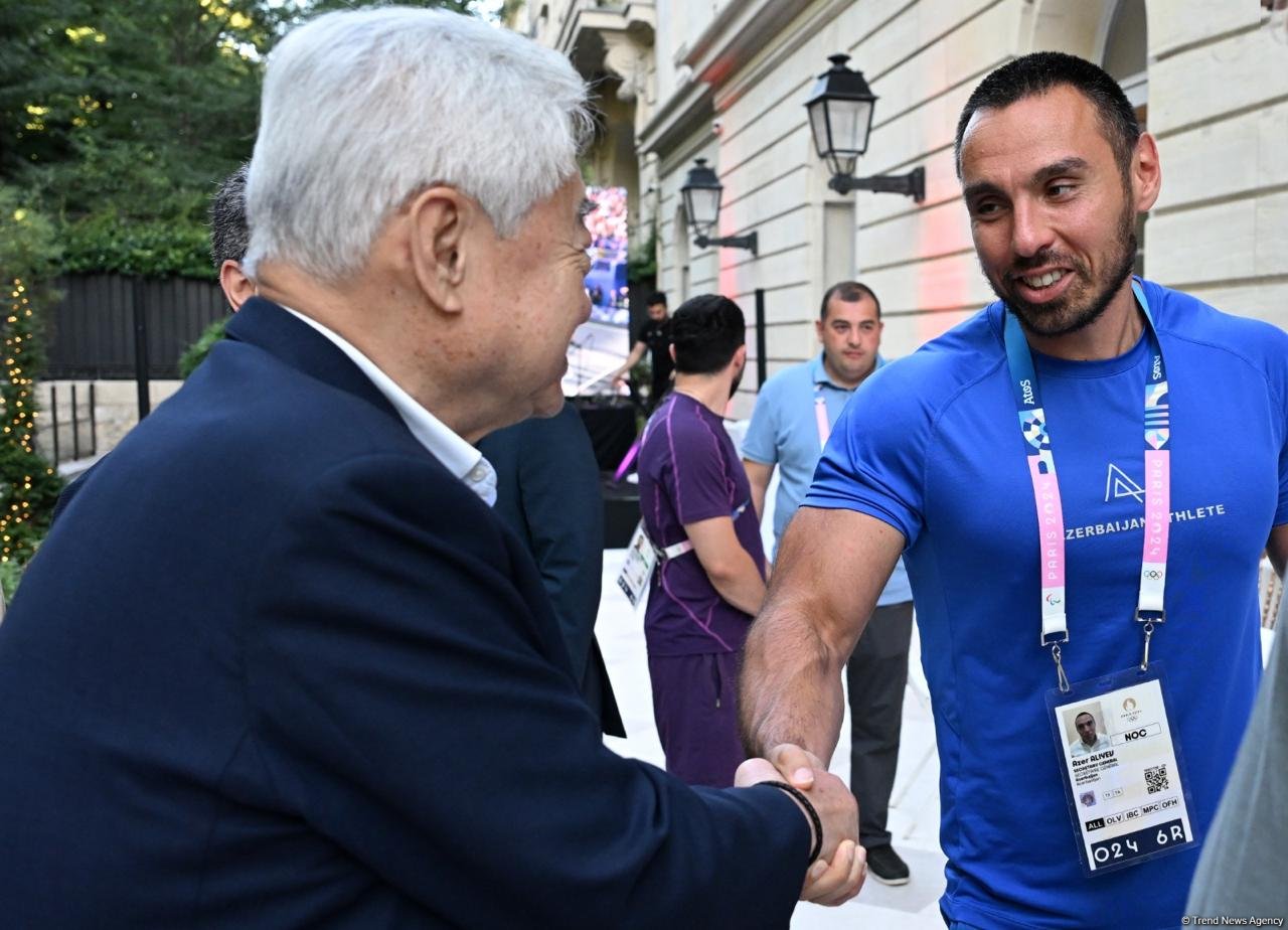 Olympic House of Azerbaijan in Paris hosts meeting with international taekwondo family (FOTO)