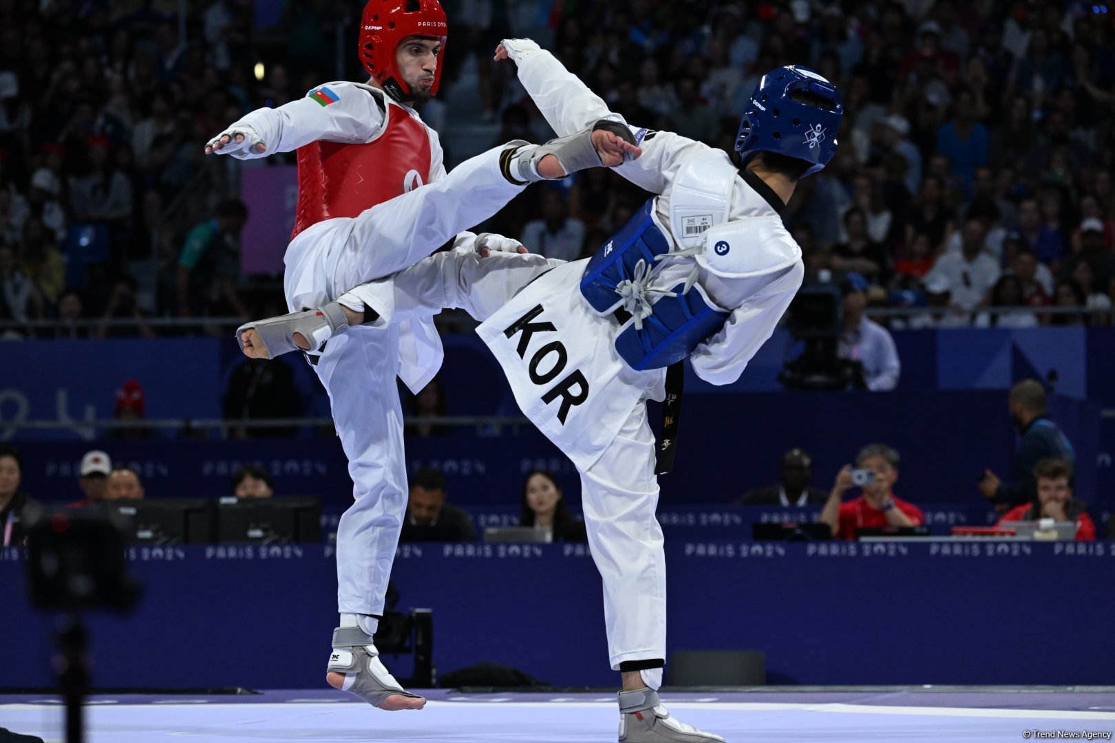Azerbaijani taekwondoist wins silver medal at Olympic Games (PHOTO)