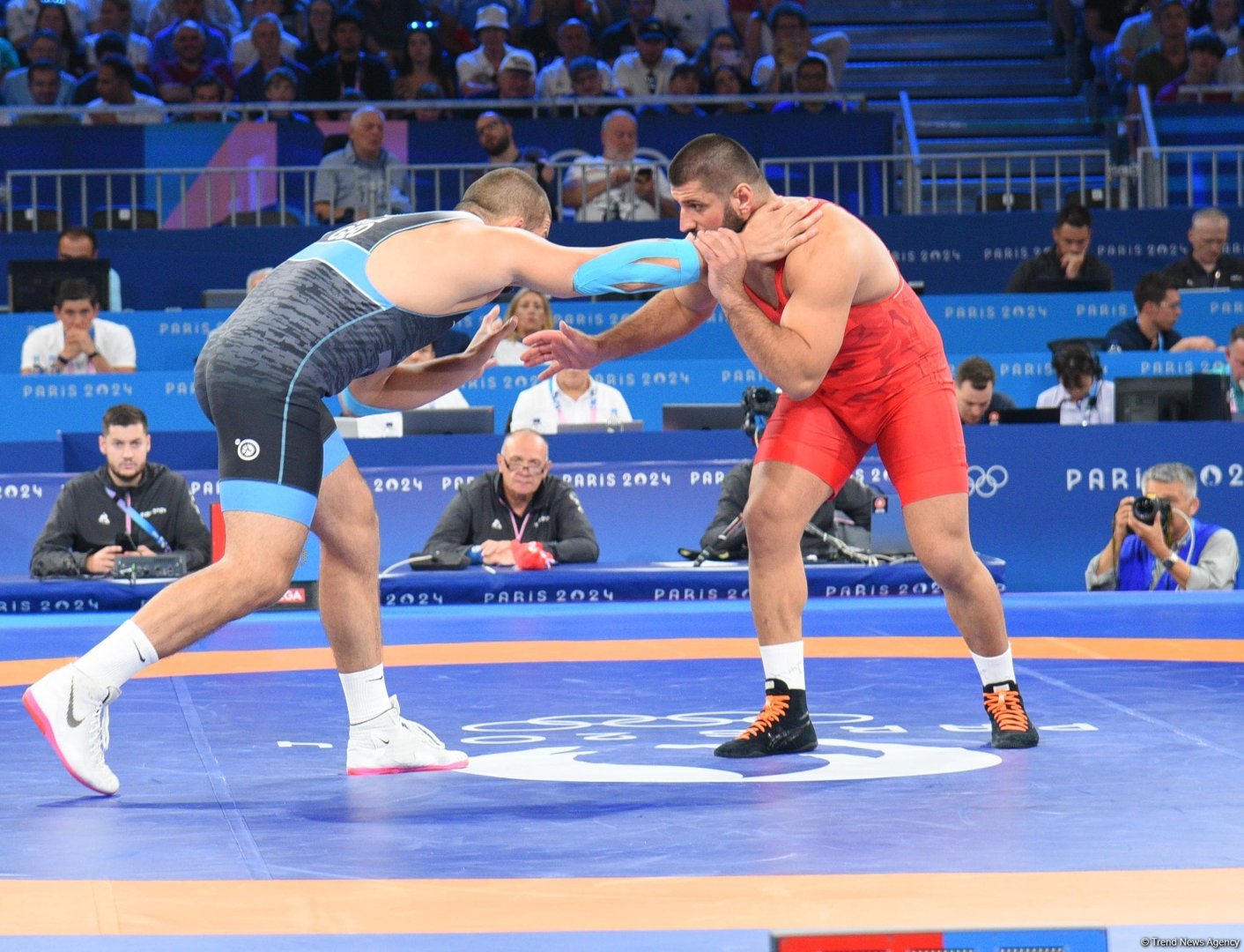 Azerbaijani wrestler to compete for bronze medal at Paris Olympics (PHOTO)