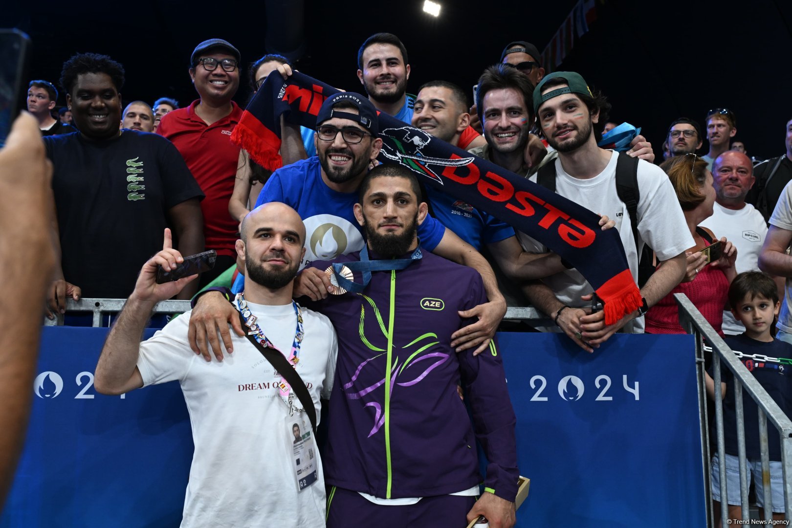 Azerbaijani wrestler Magomedkhan Magomedov wins bronze medal at Olympics (PHOTO/VIDEO)
