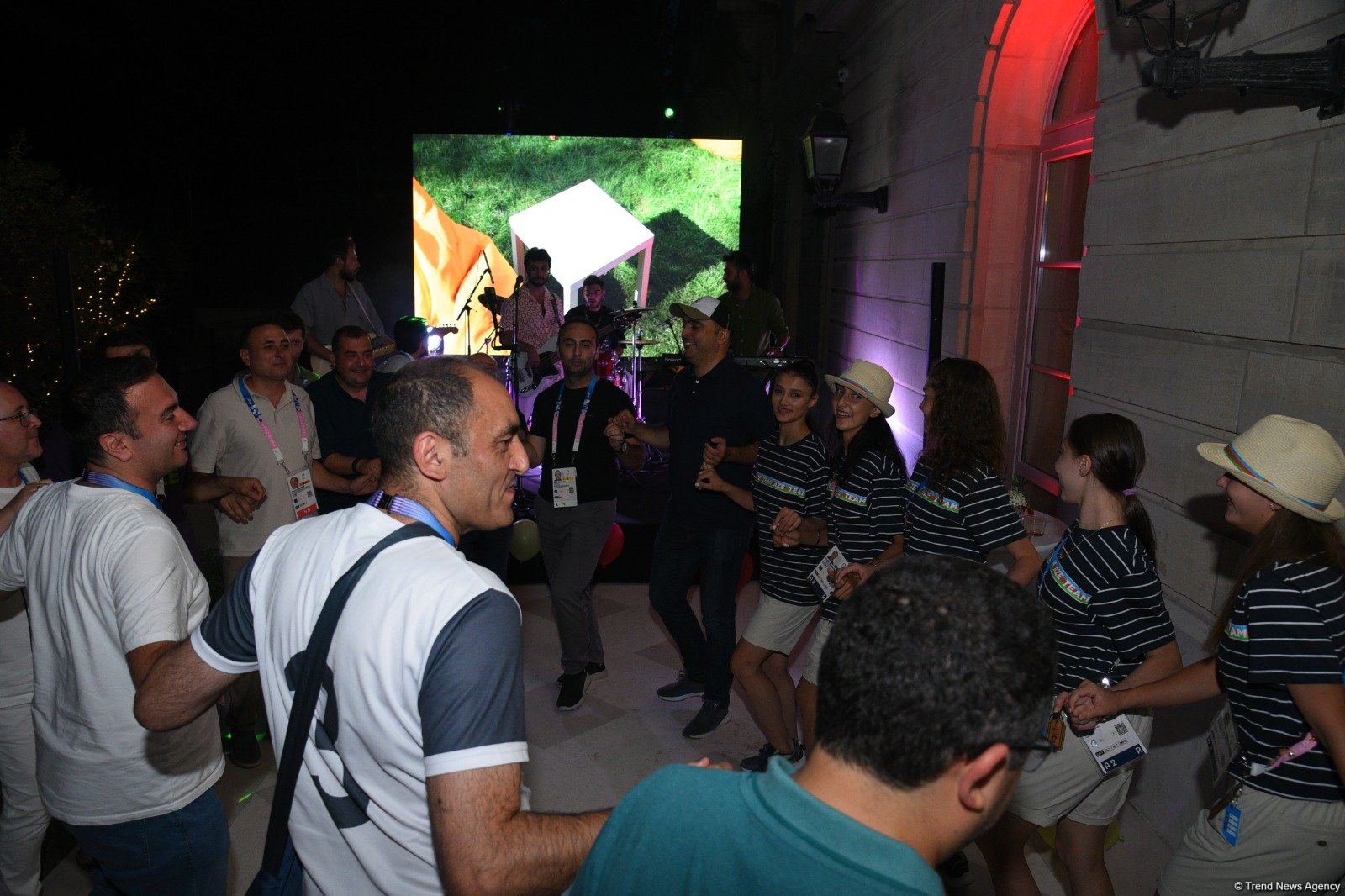 Meeting with medal-winning athletes held at Olympic House of Azerbaijan (PHOTO)