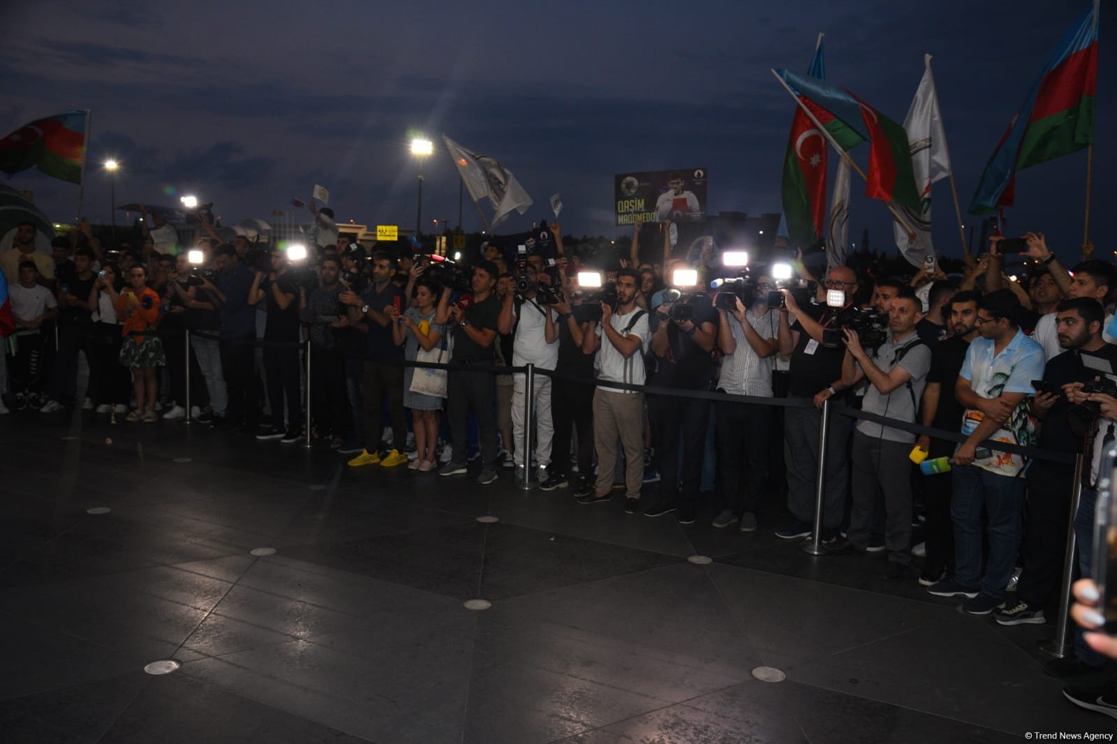 Azerbaijani team successfully performed at Olympic Games returns home (PHOTO/VIDEO)