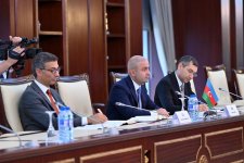Delegation of Senate of Kazakhstan's Parliament visits Azerbaijan's Milli Majlis (PHOTO)