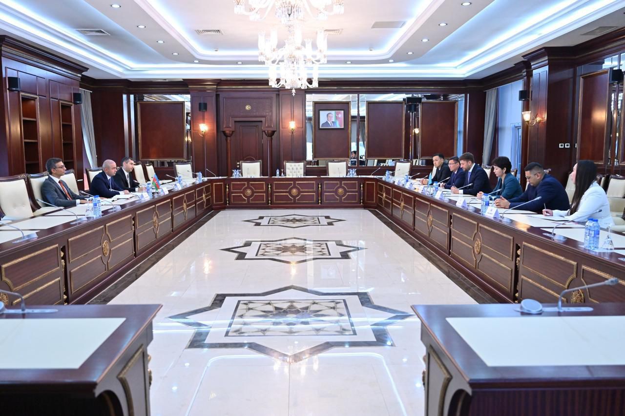 Delegation of Senate of Kazakhstan's Parliament visits Azerbaijan's Milli Majlis (PHOTO)