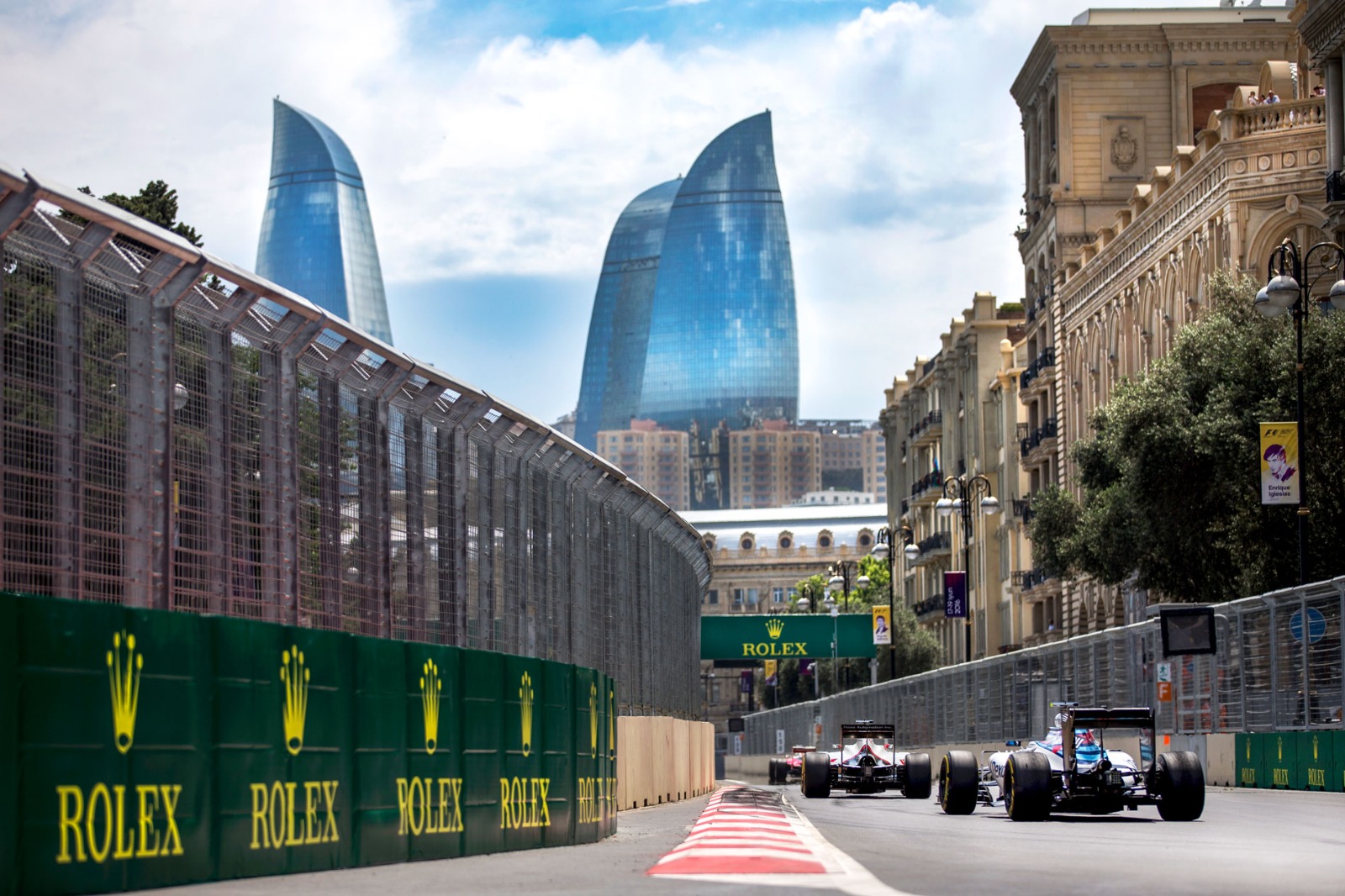 Azerbaijan lists no-nos to take into fan zone during F1 in Baku (PHOTO)