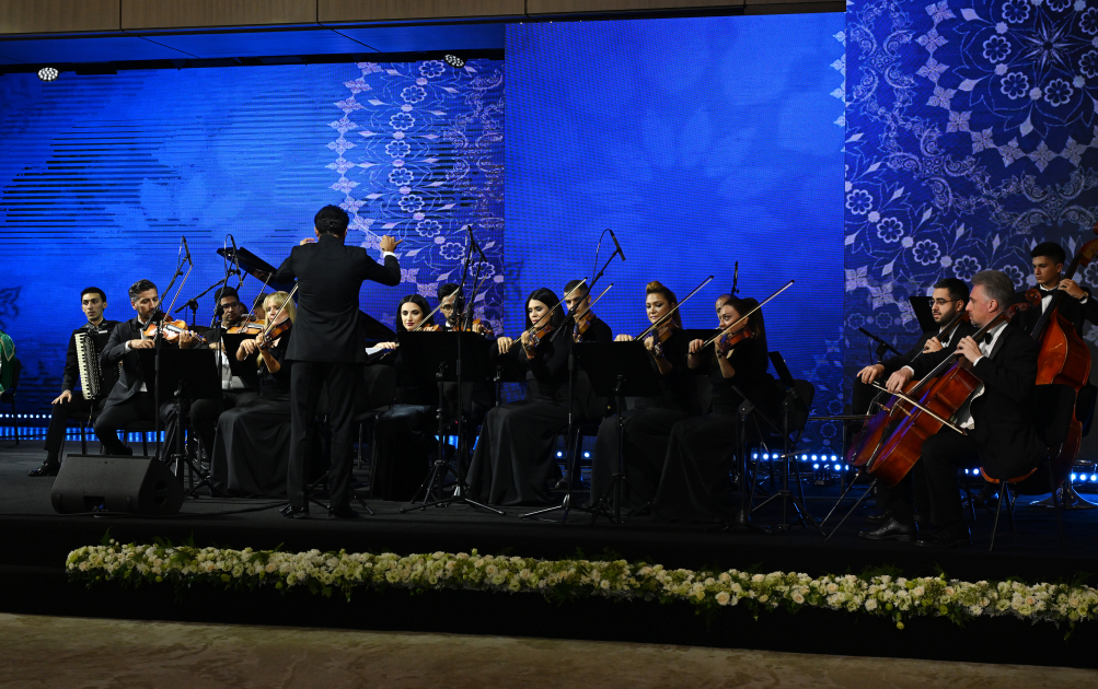 President Ilham Aliyev hosts reception for President Putin at Gulustan Palace (PHOTO/VIDEO)