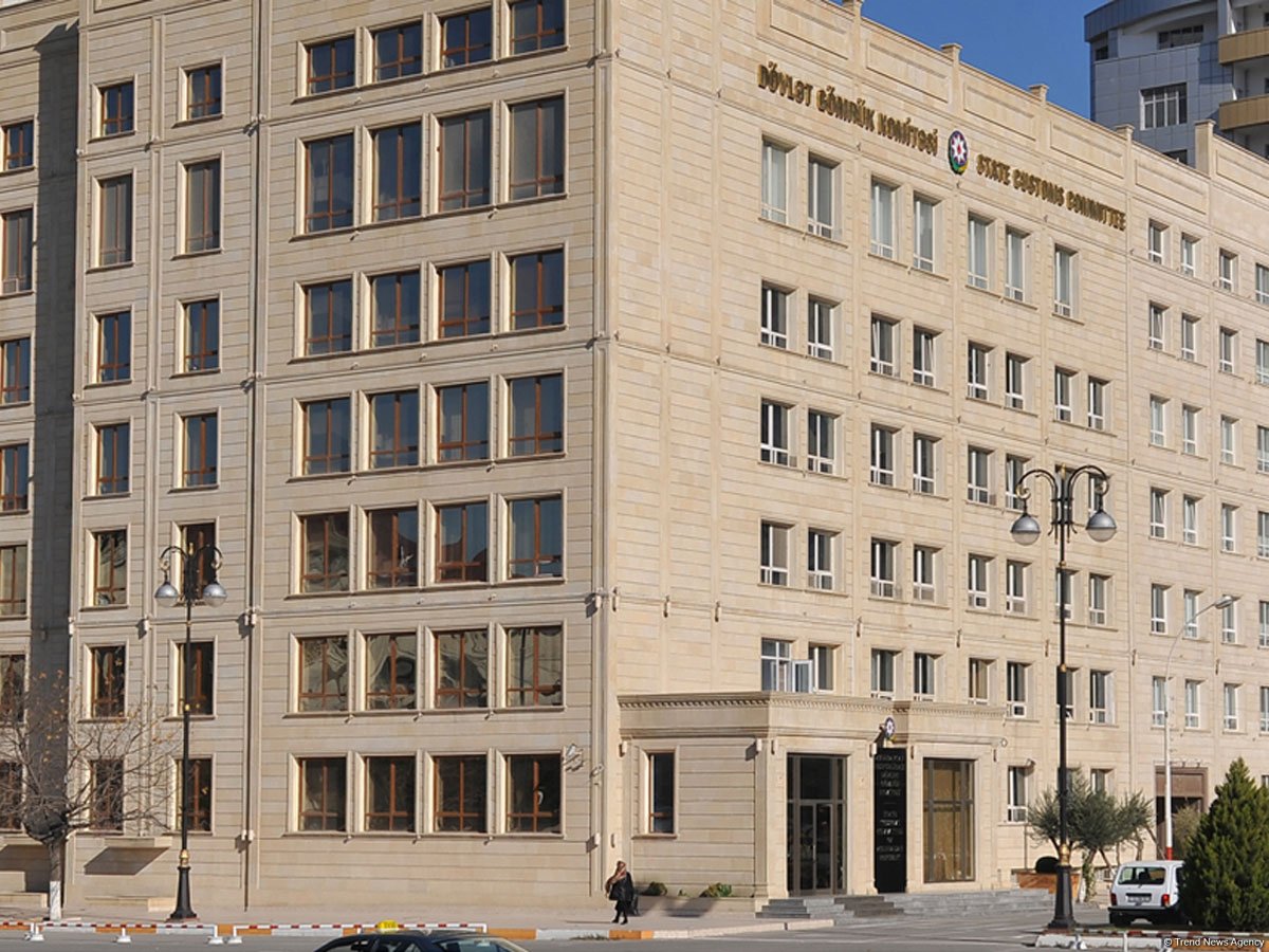 Azerbaijan sheds light on reason for import surge