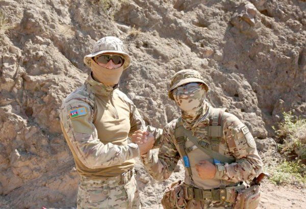 Azerbaijan kicks off joint military exercises with Kazakhstan (PHOTO)