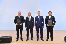 Uzbek-Azerbaijani business forum wraps up in Tashkent (PHOTO)