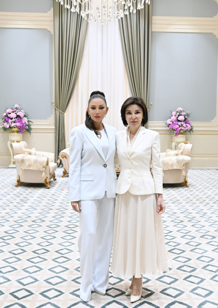 First Lady Mehriban Aliyeva, First Lady Ziroatkhon Mirziyoyeva meet in Tashkent (PHOTO/VIDEO)