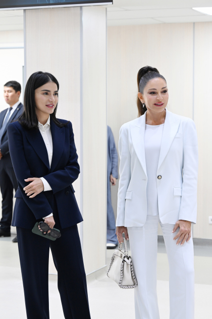 First Lady Mehriban Aliyeva, First Lady Ziroatkhon Mirziyoyeva visit “Mekhrli” school in Tashkent (PHOTO/VIDEO)