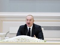 President Ilham Aliyev, President Shavkat Mirziyoyev hold meeting with representatives from business communities (PHOTO)