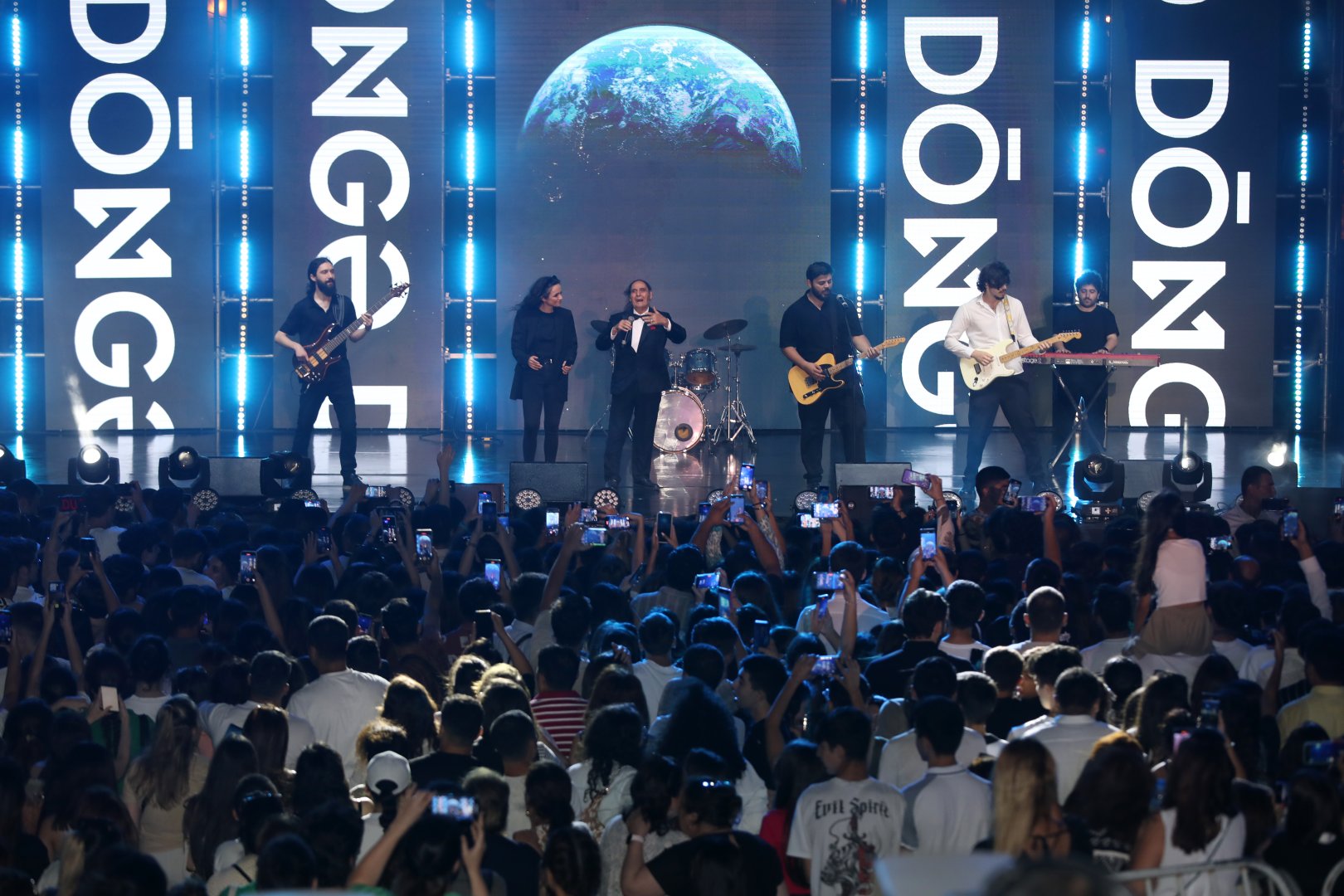 Final concert of Summer Festival held at Heydar Aliyev Center park (PHOTO/VIDEO)